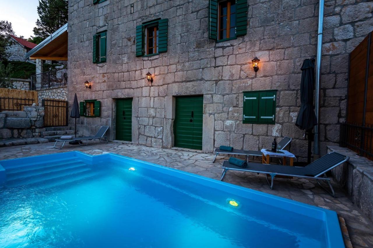 Villa Lazini Dvori Stasevica エクステリア 写真